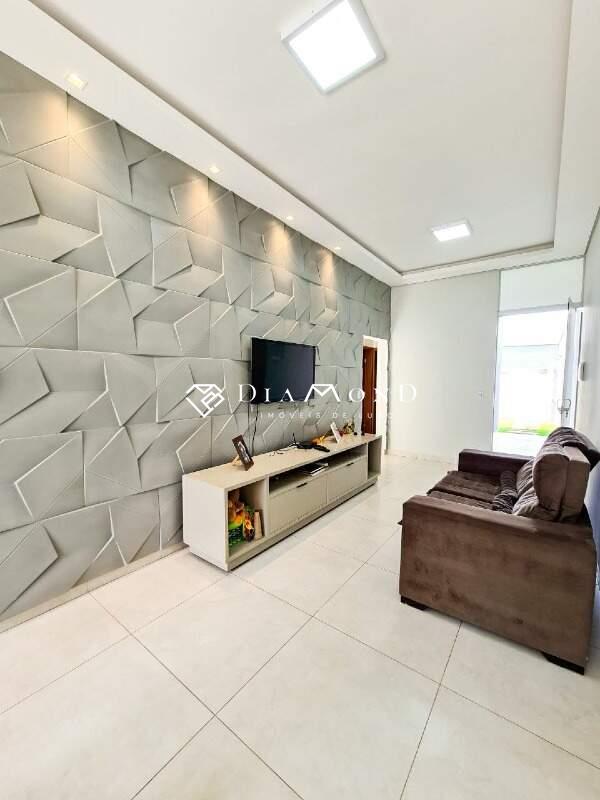 Casa à venda no Novo Mundo: 