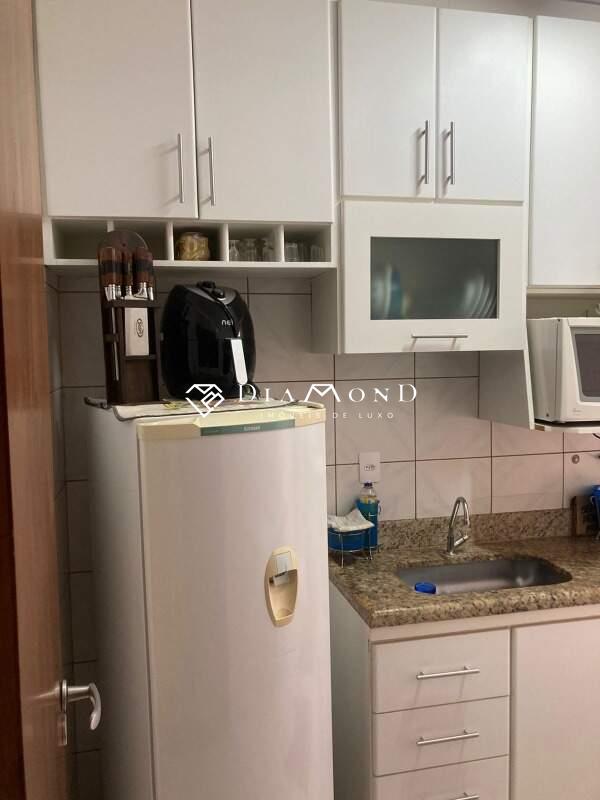 Apartamento à venda no Santa Mônica: 