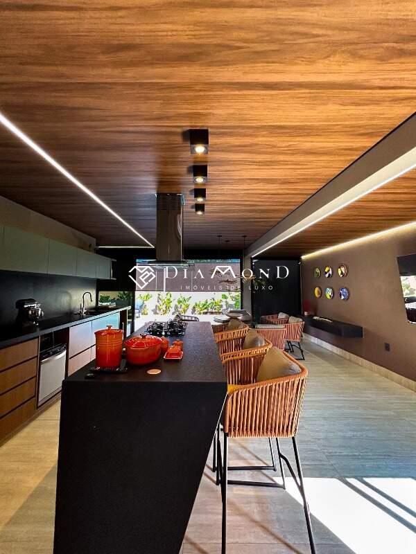 Casa à venda no Jardim Inconfidência: 