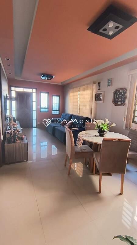 Casa à venda no Jardim Patrícia: 