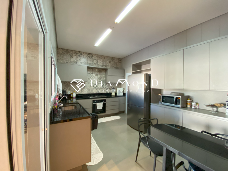 Casa à venda no Bosque dos Buritis: 