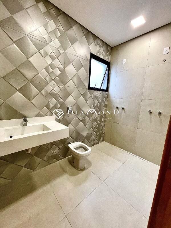 Casa em condomínio à venda no Grand Ville: 