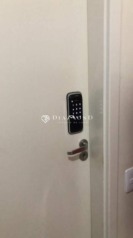 Apartamento à venda no Jardim Holanda: 