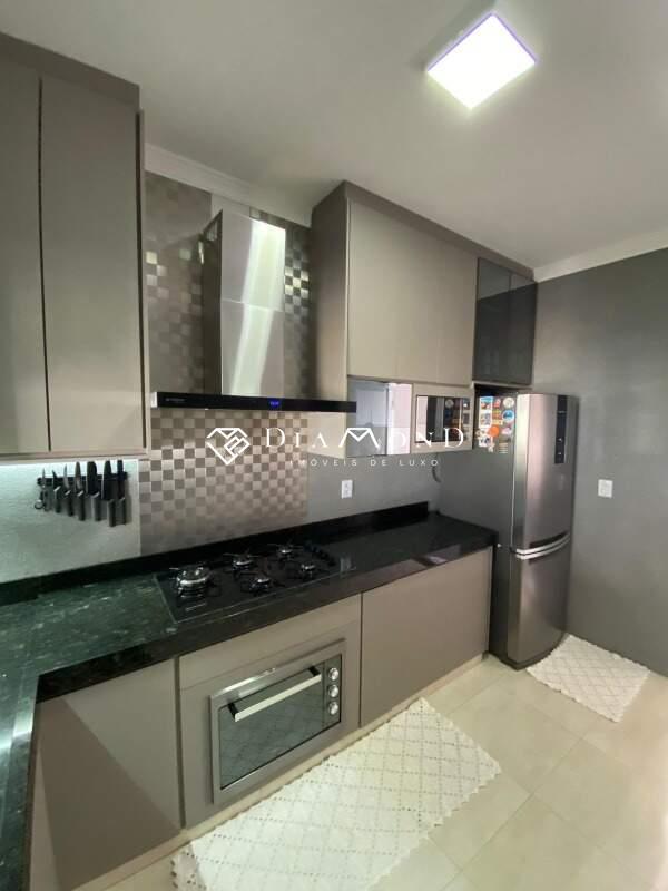 Casa à venda no Novo Mundo: 