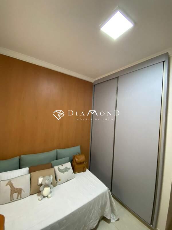 Casa à venda no Novo Mundo: 