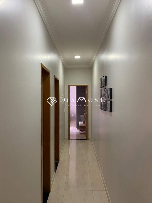 Casa à venda no Novo Mundo: 