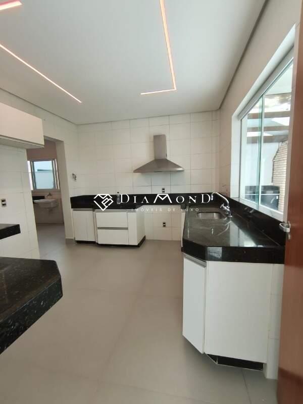 Casa em condomínio à venda no Gávea: 