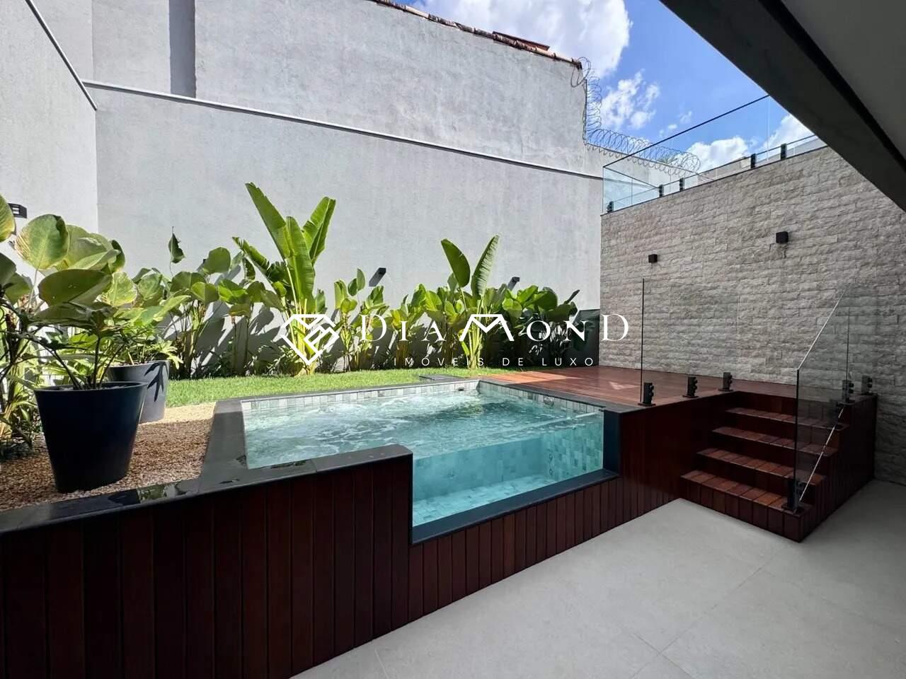 Casa à venda no Vigilato Pereira: 