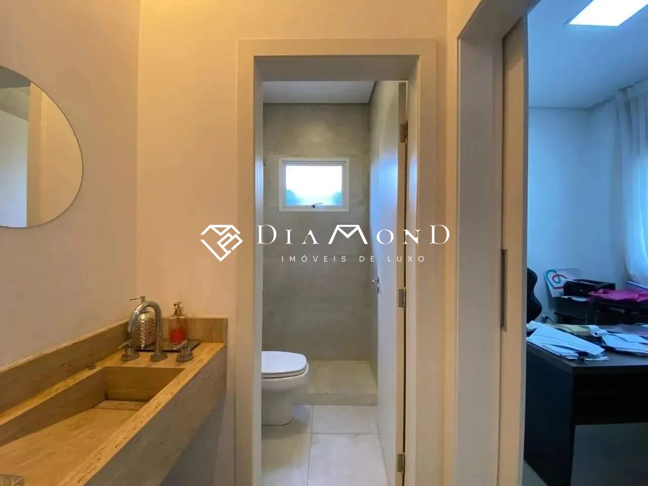 Casa em condomínio à venda no Laranjeiras: 