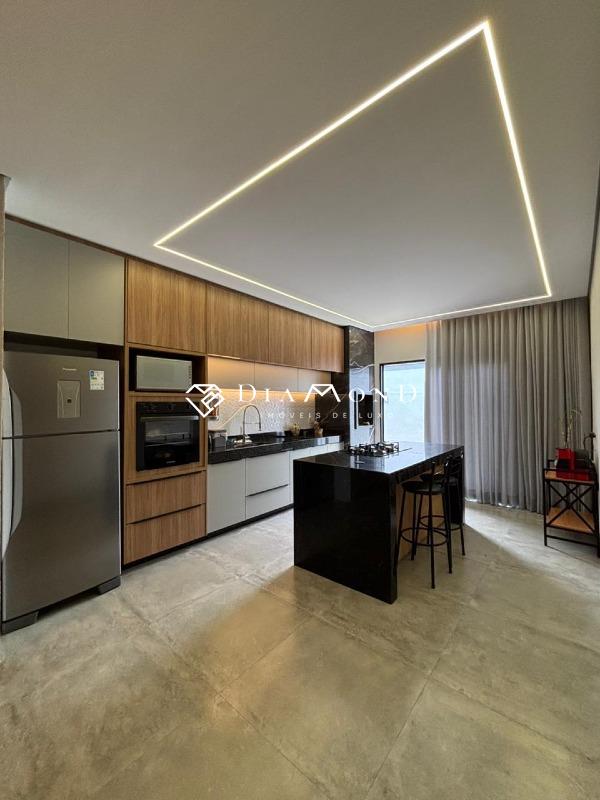 Casa à venda no Novo Mundo: 