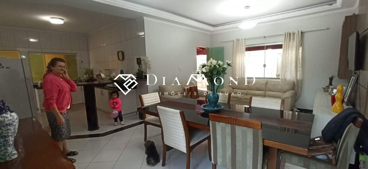 Casa à venda no Segismundo Pereira: 