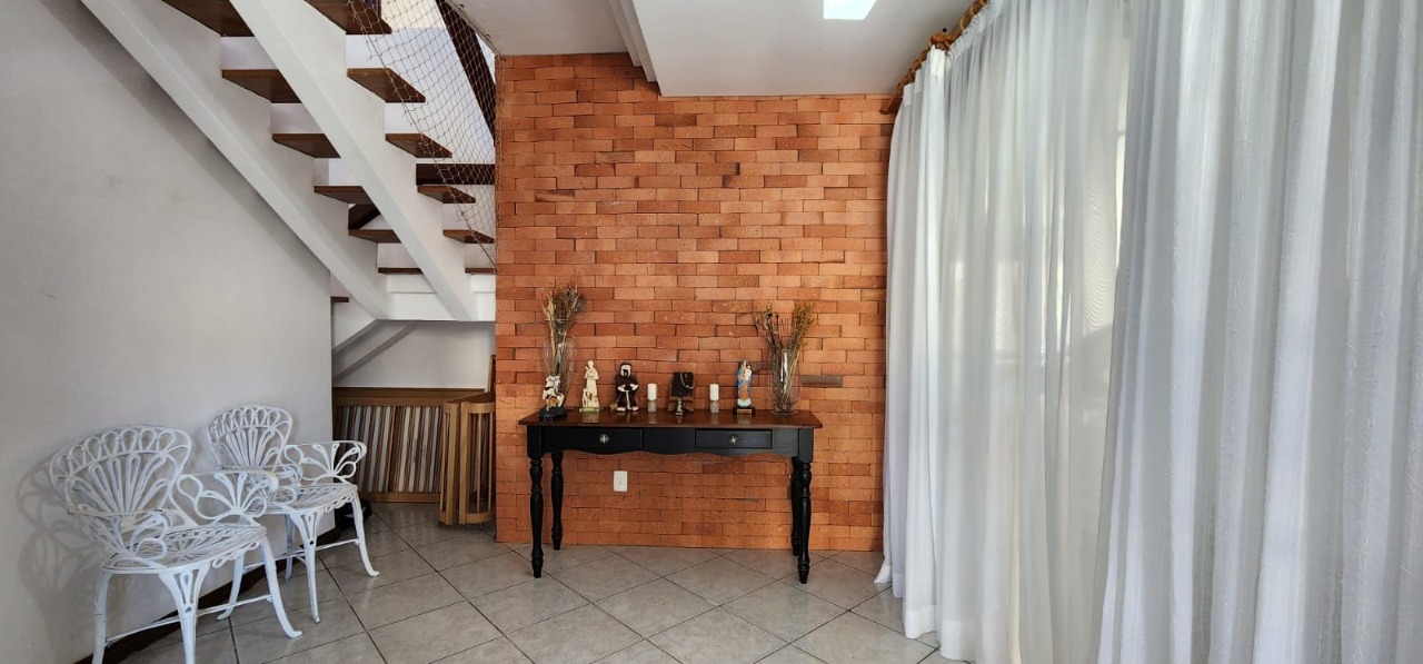 Casa[ NumeroQuarto] Itacorubi Florianópolis : 