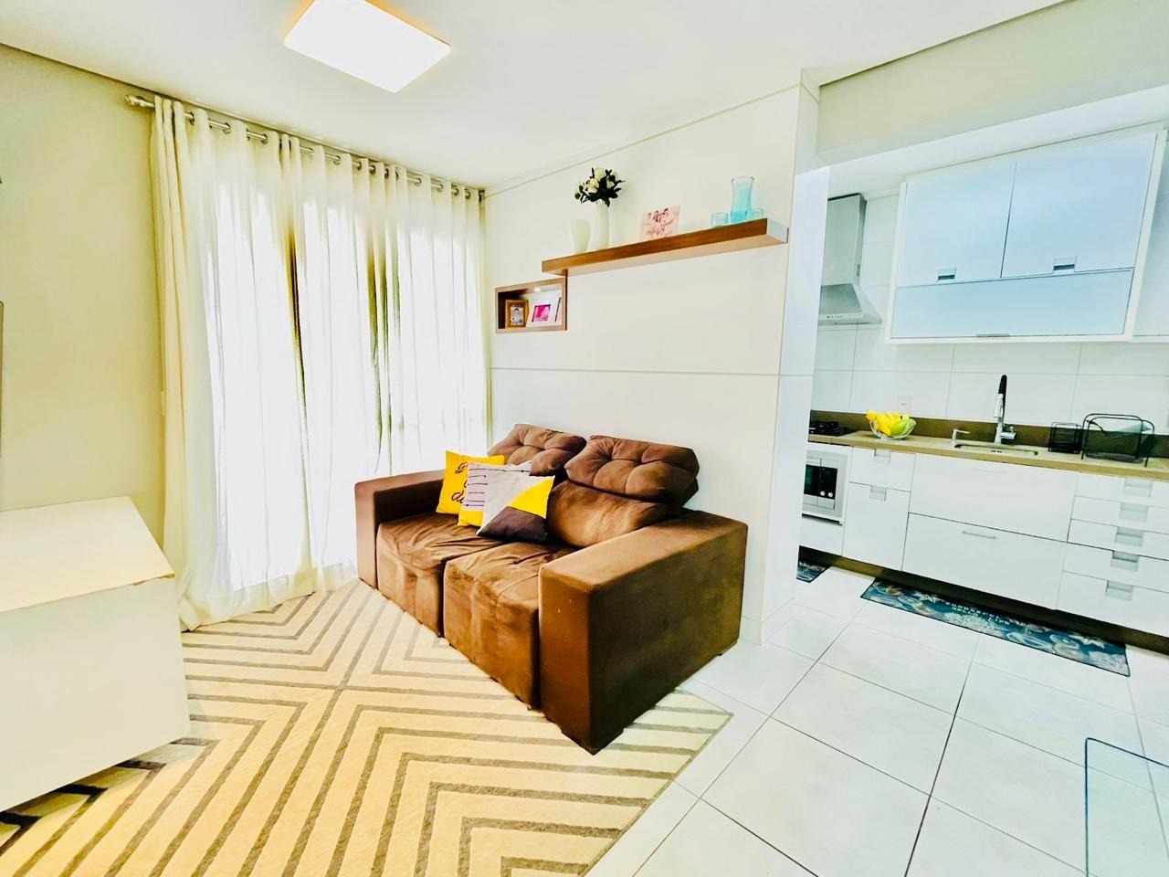 Apartamento[ NumeroQuarto] Itacorubi Florianópolis Biarritz Residence: 