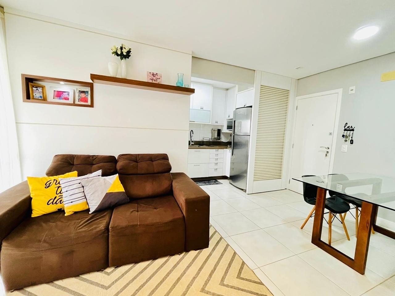 Apartamento[ NumeroQuarto] Itacorubi Florianópolis Biarritz Residence: 