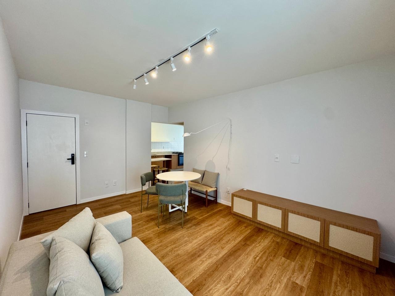 Apartamento[ NumeroQuarto] Córrego Grande Florianópolis Reino de Camelot: 