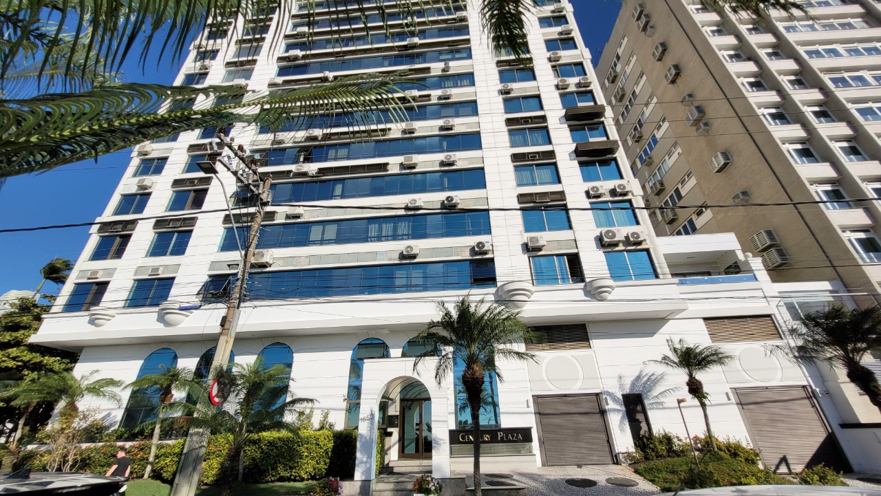 Apartamento duplex[ NumeroQuarto] Centro Florianópolis Century Plaza: 