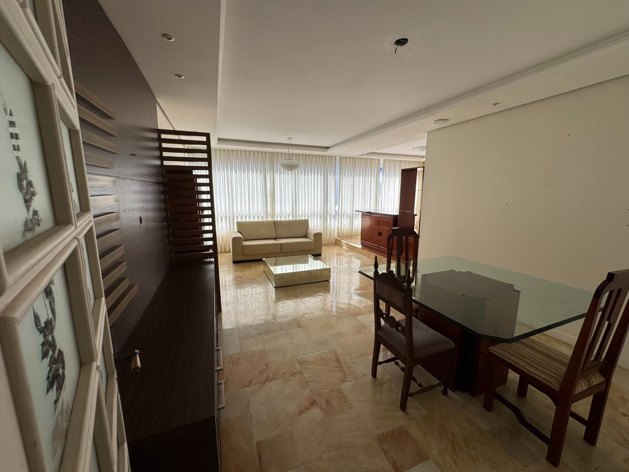 Apartamento[ NumeroQuarto] Centro Florianópolis Adolfo Mello: 