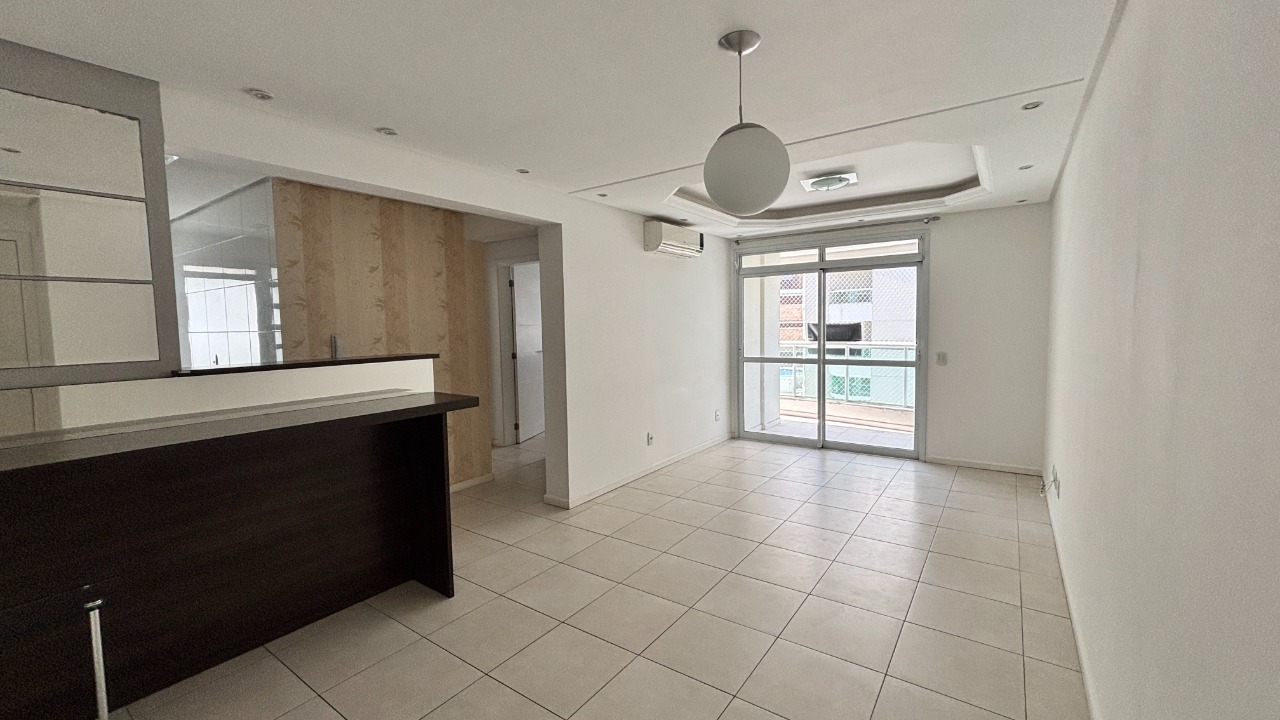 Apartamento[ NumeroQuarto] Itacorubi Florianópolis Achilles Ceccato: 