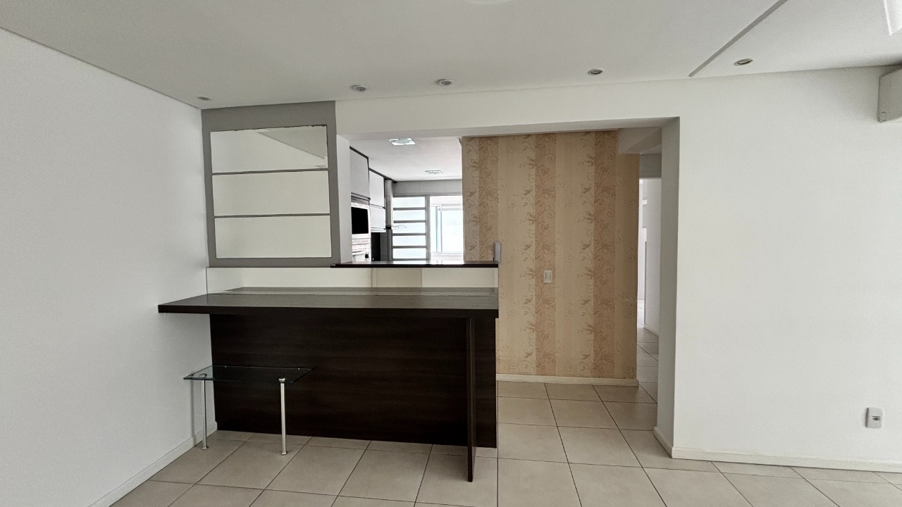 Apartamento[ NumeroQuarto] Itacorubi Florianópolis Achilles Ceccato: 