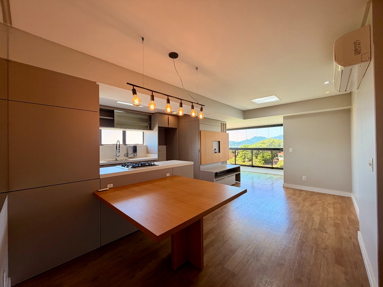 Apartamento[ NumeroQuarto] Agronômica Florianópolis Belvedere Sul Mare: 