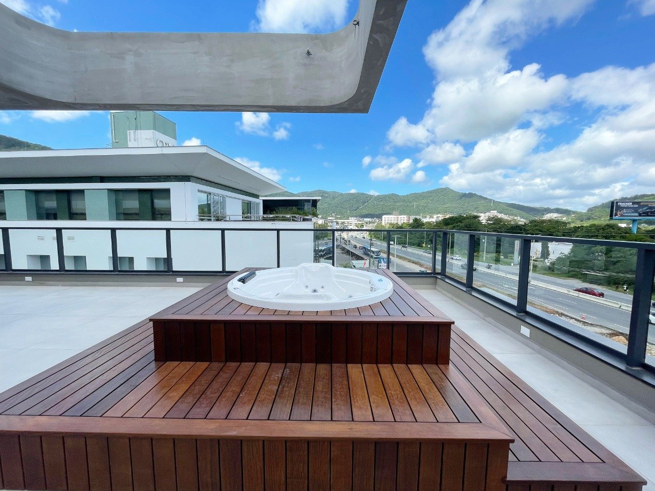 Estúdio[ NumeroQuarto] Saco Grande Florianópolis First: 