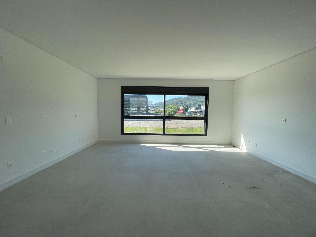 Estúdio[ NumeroQuarto] Saco Grande Florianópolis First: 