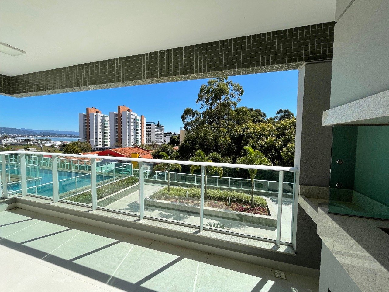 Apartamento[ NumeroQuarto] Novo estreito Florianópolis JARDIM POENTE: 