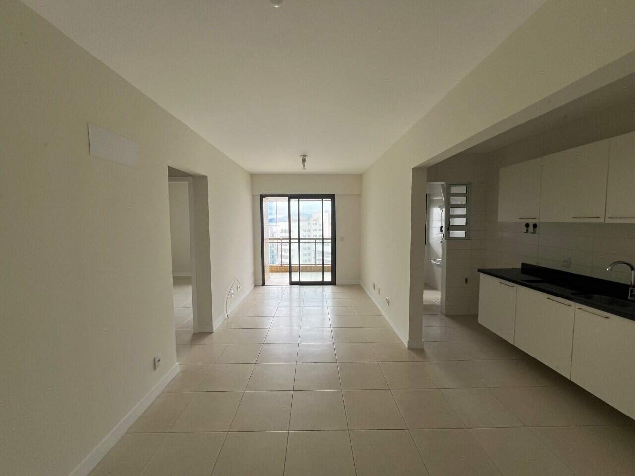 Apartamento[ NumeroQuarto] Centro Florianópolis Plaza Viena: 