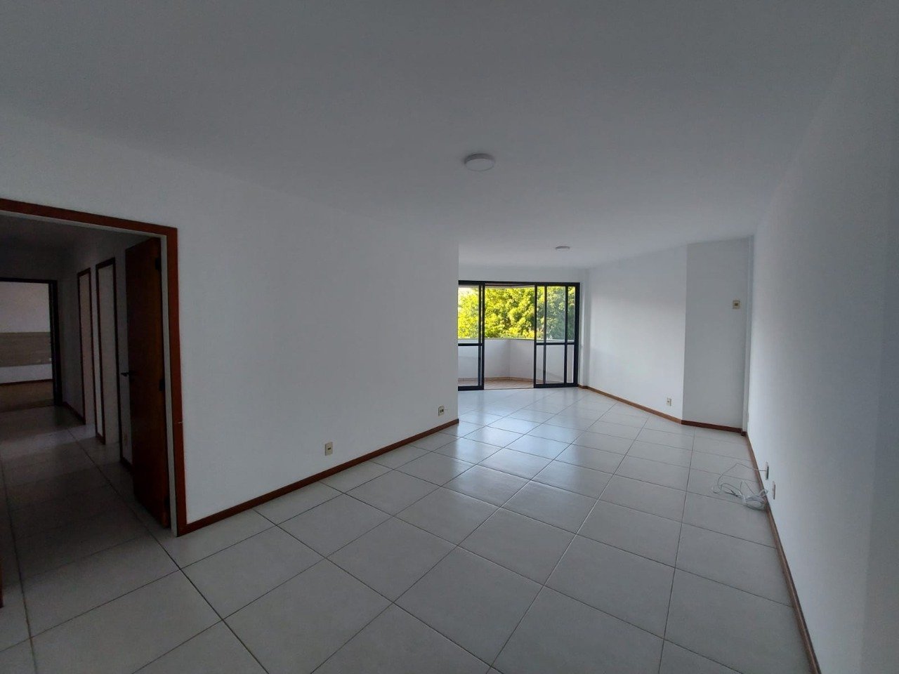 Apartamento[ NumeroQuarto] Coqueiros Florianópolis Forest Park: 