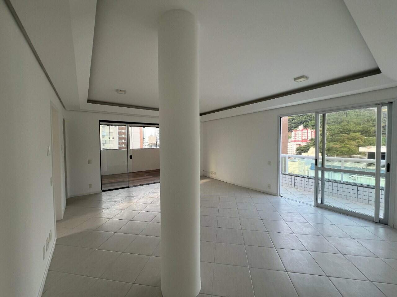 Cobertura[ NumeroQuarto] Centro Florianópolis Mata Atlântica: 