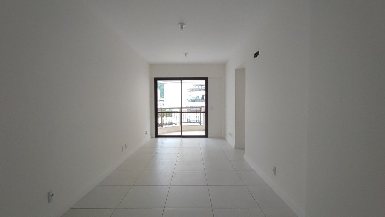 Apartamento[ NumeroQuarto] Itacorubi Florianópolis Plaza Mediterrâneo: 