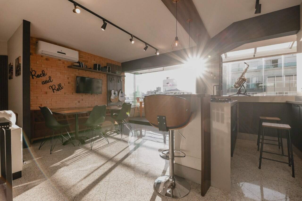 Apartamento[ NumeroQuarto] Centro Florianópolis Porto Seguro: 