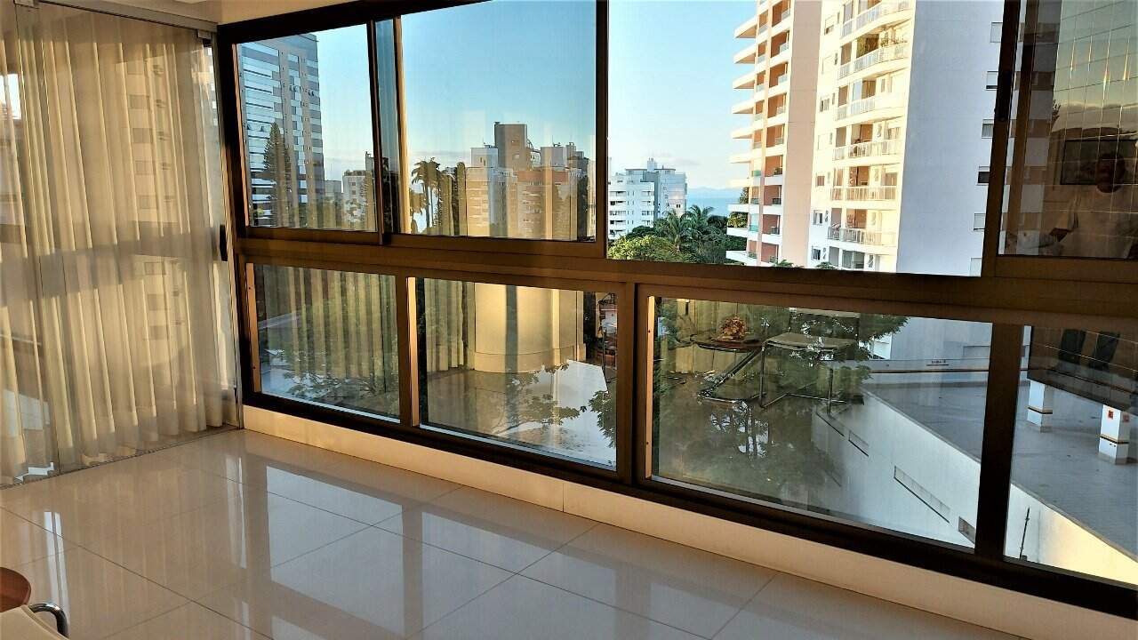 Apartamento[ NumeroQuarto] Centro Florianópolis Celso Lopes: 