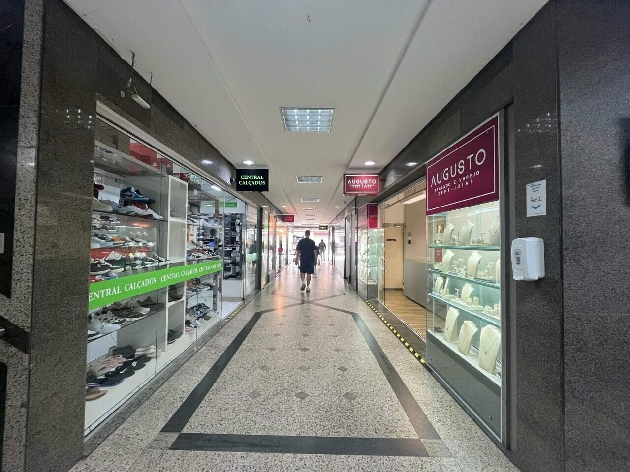 Salas/Conjuntos[ NumeroQuarto] Centro Florianópolis Florêncio Costa: 