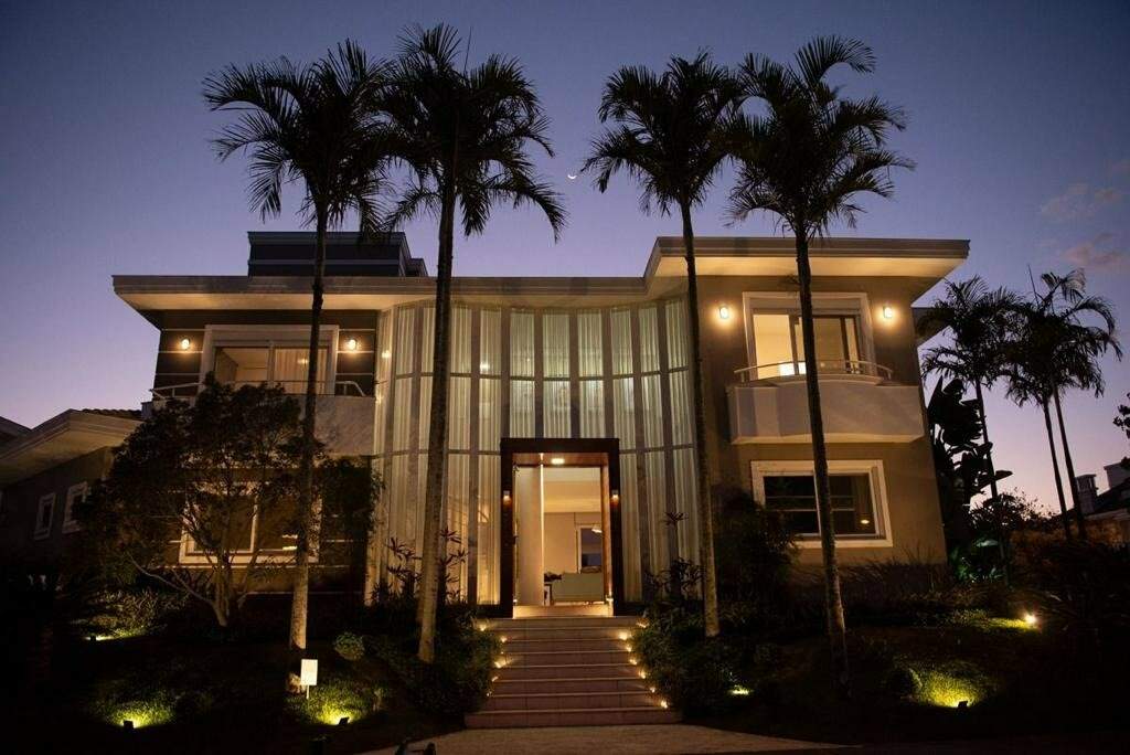 Casa[ NumeroQuarto] Jurerê Internacional Florianópolis : 