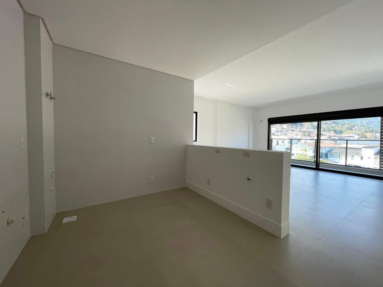 Estúdio[ NumeroQuarto] Saco Grande Florianópolis La Spezia: 