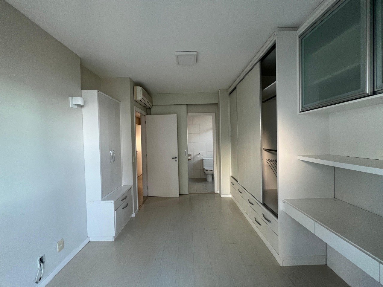 Apartamento[ NumeroQuarto] Centro Florianópolis Saint Denis: 