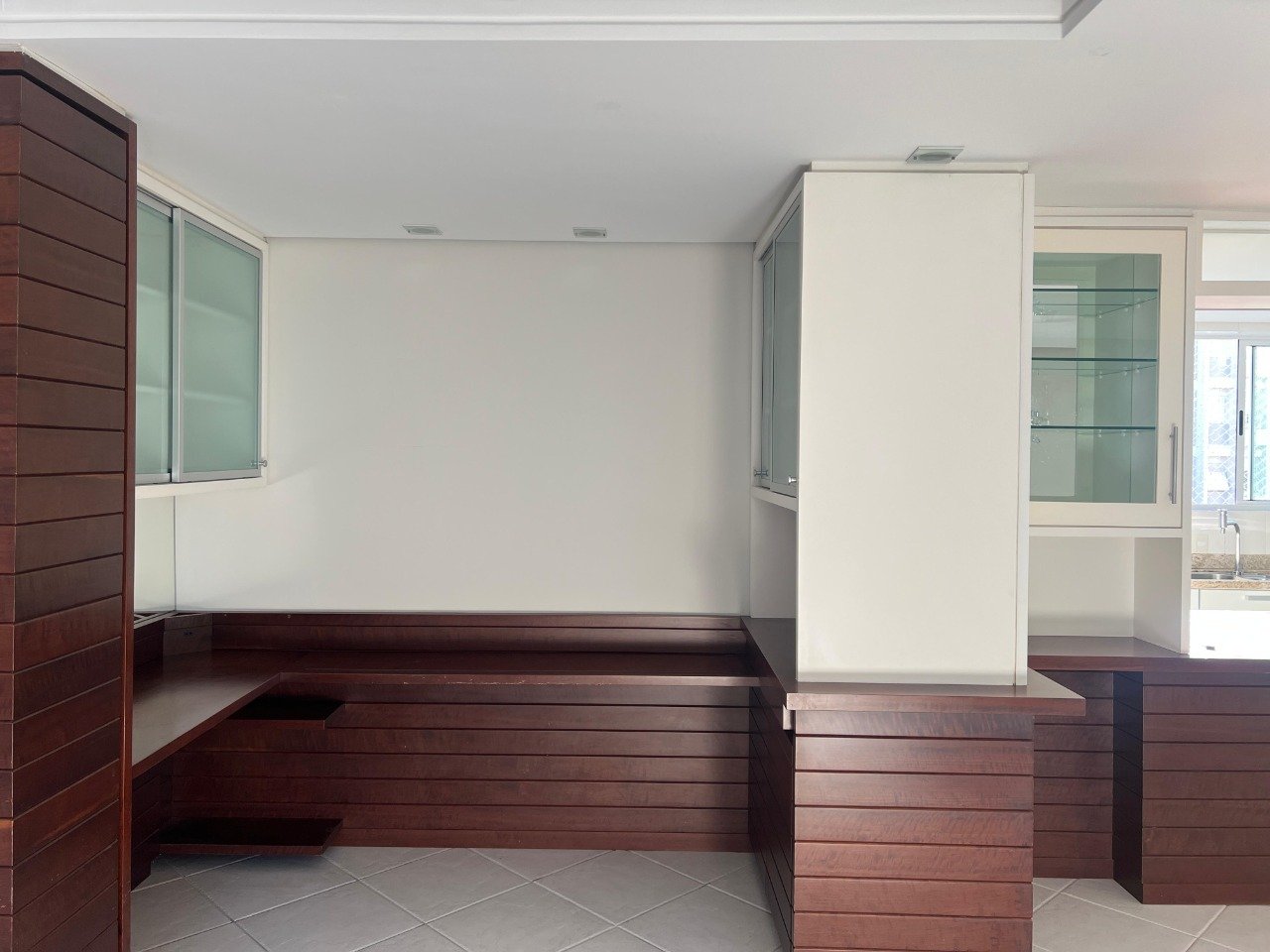 Apartamento[ NumeroQuarto] Centro Florianópolis Saint Denis: 