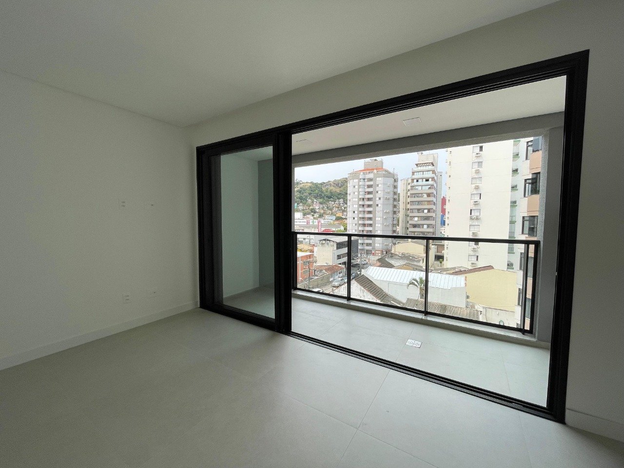 Apartamento[ NumeroQuarto] Centro Florianópolis Urban: 