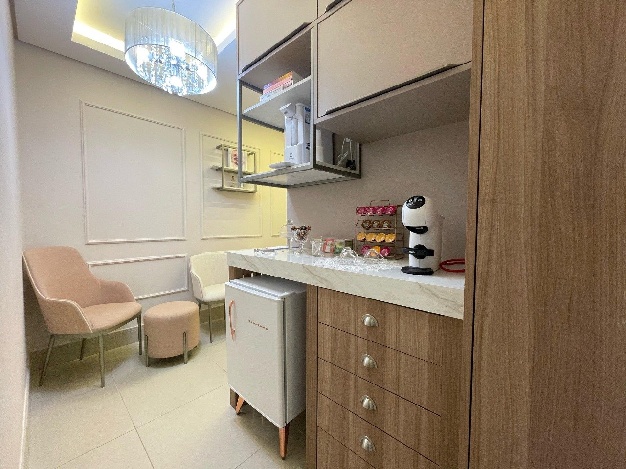 Salas/Conjuntos[ NumeroQuarto] Centro Florianópolis Zigurate: 