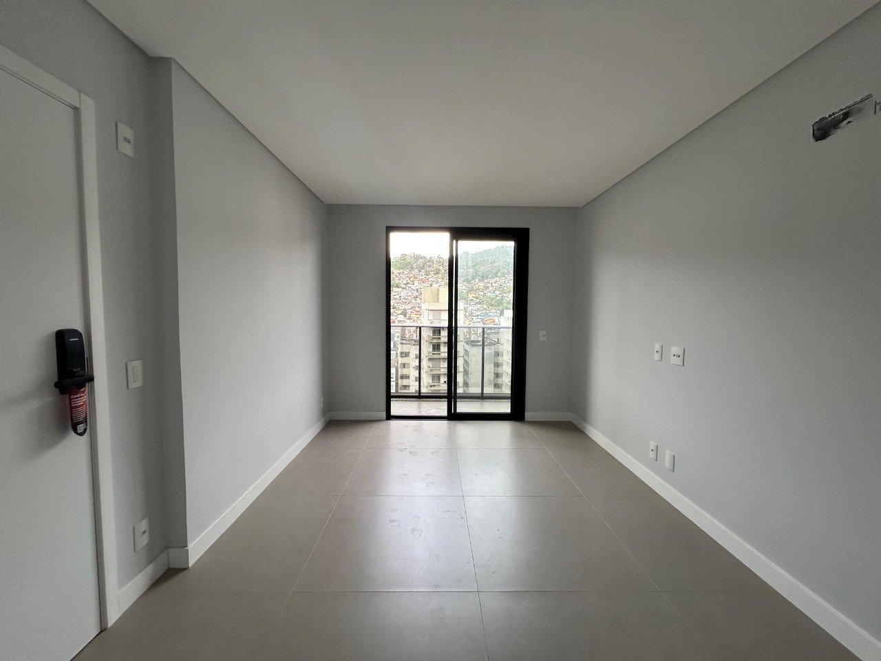 Apartamento[ NumeroQuarto] Centro Florianópolis Bosco: 