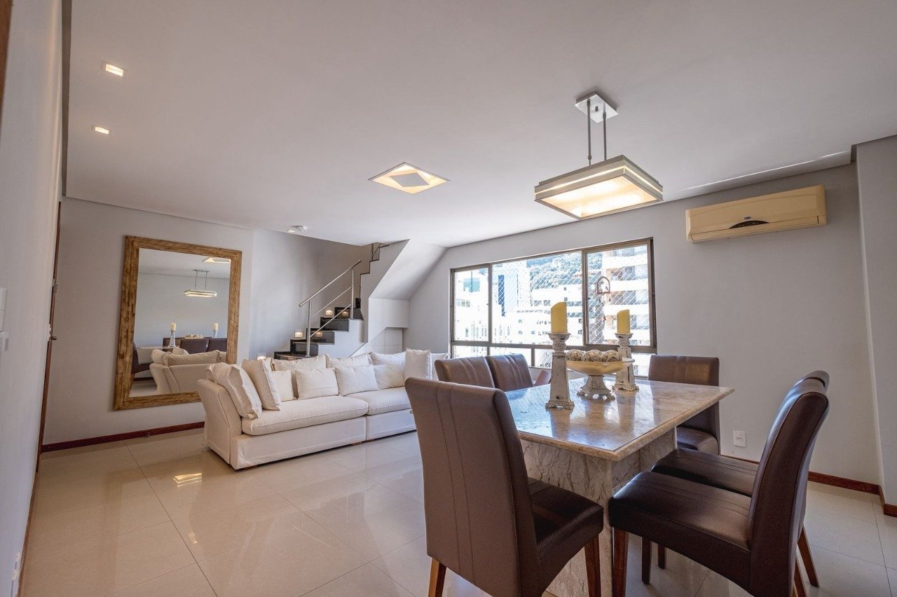 Cobertura duplex[ NumeroQuarto] Centro Florianópolis Solar de Vernier: 