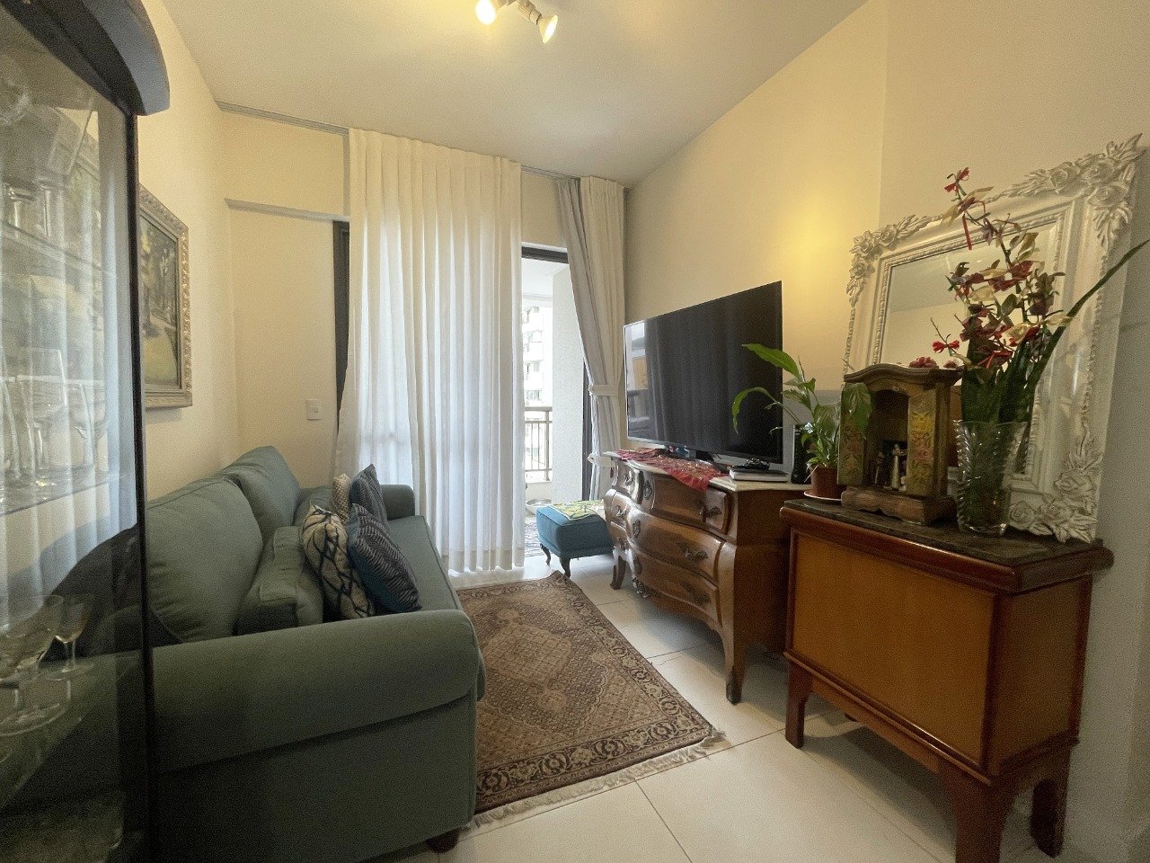 Apartamento[ NumeroQuarto] Itacorubi Florianópolis Plaza Mediterrâneo: 