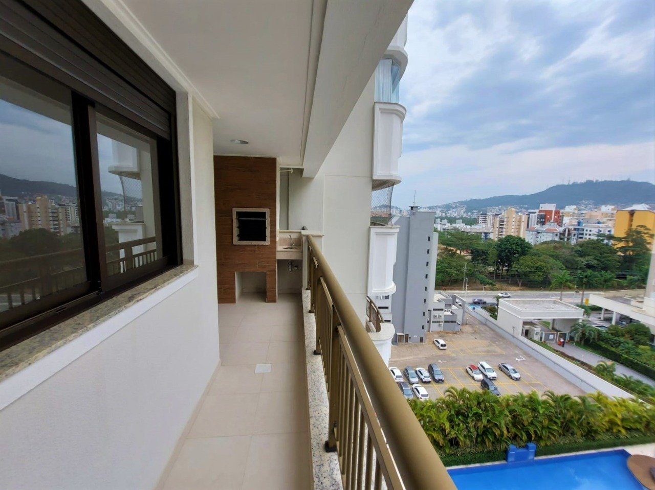 Apartamento[ NumeroQuarto] Itacorubi Florianópolis Plaza Mediterrâneo: 
