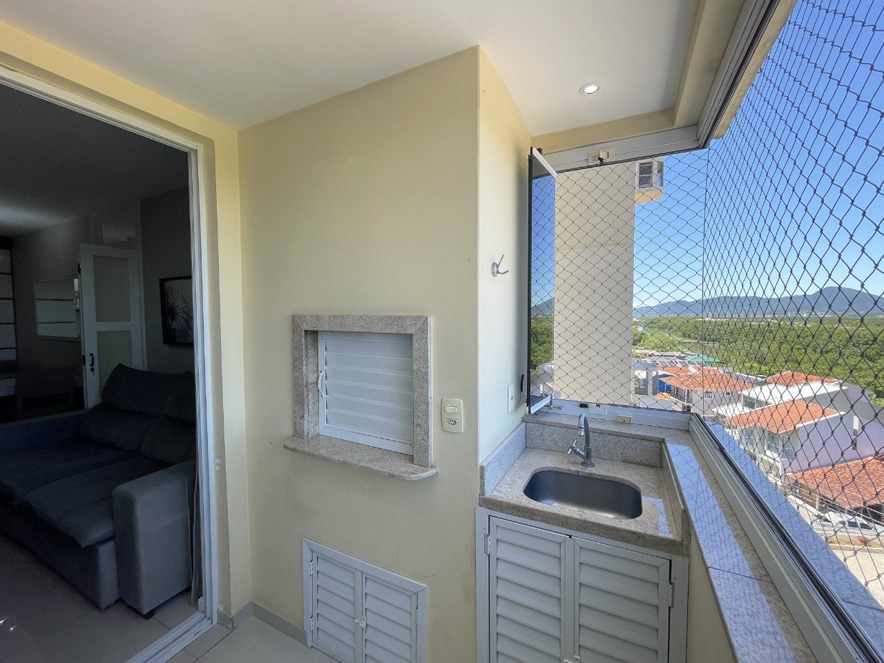 Apartamento[ NumeroQuarto] Costeira do Pirajubaé Florianópolis Veleiro da Costa Sul: 