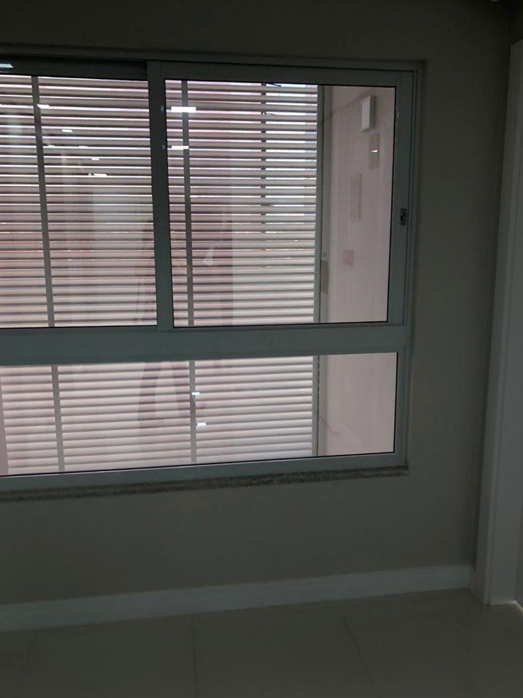 Salas/Conjuntos[ NumeroQuarto] Barreiros São José Itaguaçu Trade Center: 