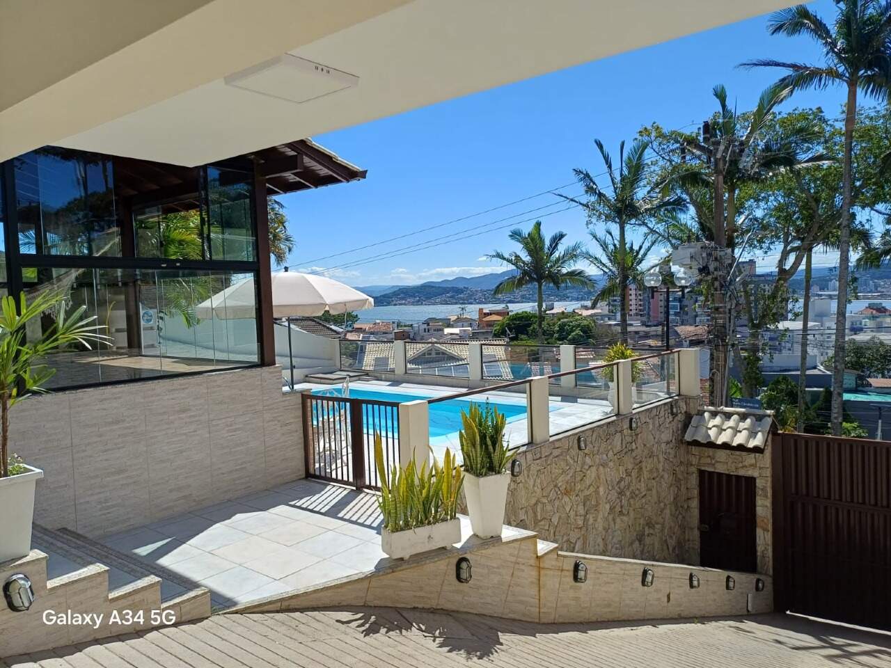 Casa[ NumeroQuarto] Abraão Florianópolis : 