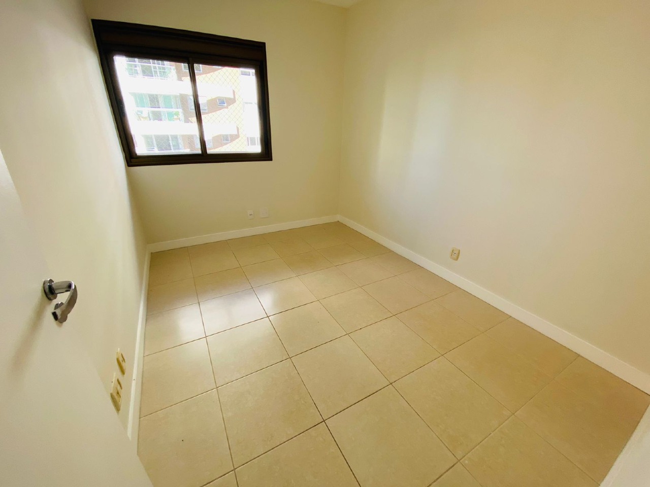 Apartamento[ NumeroQuarto] Centro Florianópolis Plaza Viena: 