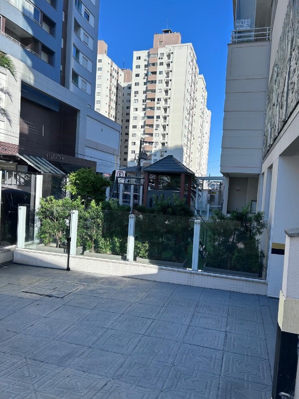 Apartamento Garden[ NumeroQuarto] Campinas São José Bernardo Vicente Koerich: Entrada Garagem