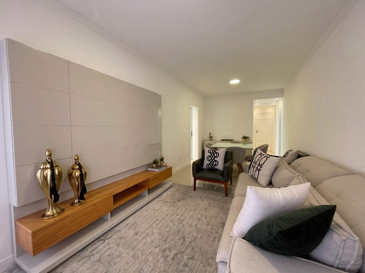 Apartamento[ NumeroQuarto] Centro Florianópolis Victor Meirelles: 